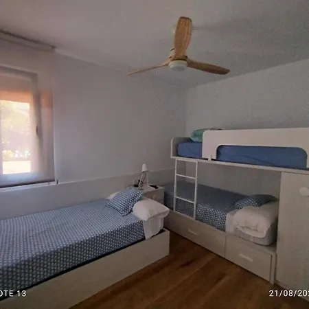 Acogedor En * סומאיה